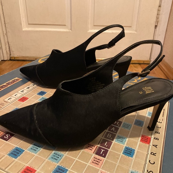 Heels by H&M size 8.5 - Picture 3 of 5